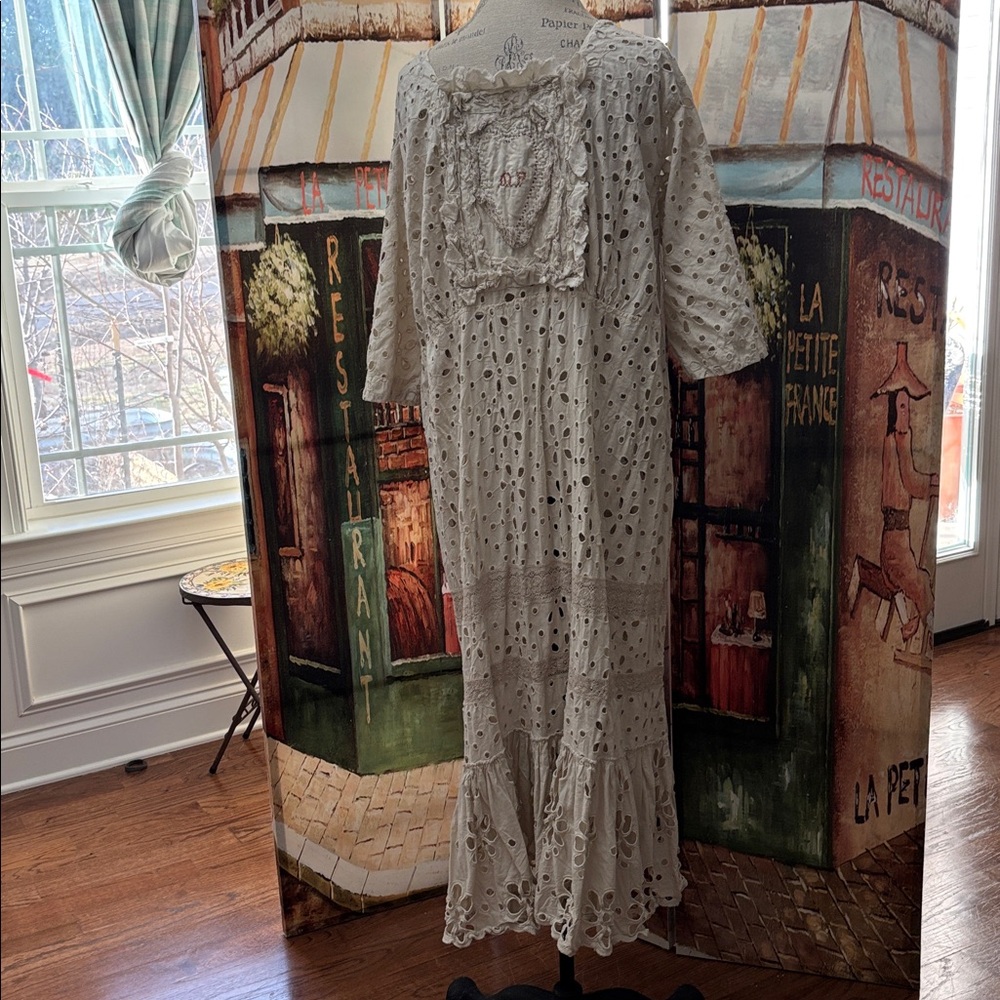 Magnolia Pearl Eyelet Haru Dress 959,
Moonlight, OS